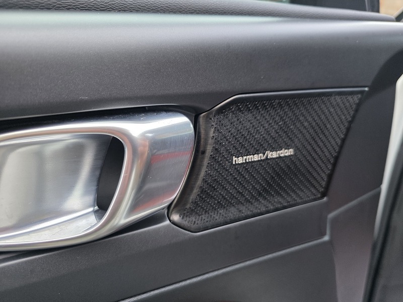 Volvo XC40 2.0 T5 First Edition SUV 5dr Petrol Auto AWD Euro 6 (s/s) (247 ps) - U2322