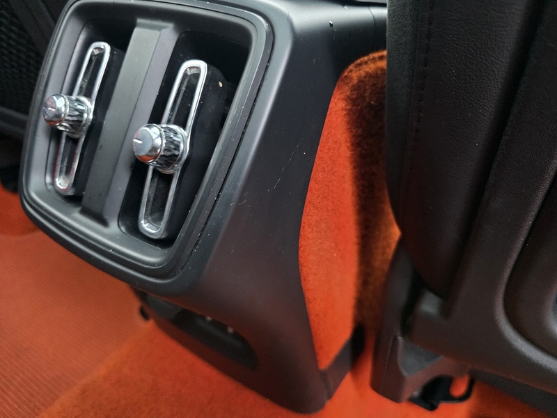 Volvo XC40 2.0 T5 First Edition SUV 5dr Petrol Auto AWD Euro 6 (s/s) (247 ps) - U2322