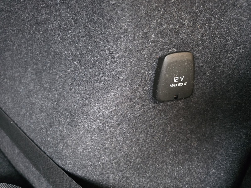 Volvo XC40 2.0 T5 First Edition SUV 5dr Petrol Auto AWD Euro 6 (s/s) (247 ps) - U2322