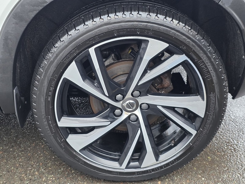 Volvo XC40 2.0 T5 First Edition SUV 5dr Petrol Auto AWD Euro 6 (s/s) (247 ps) - U2322