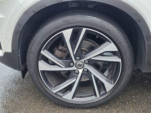 Volvo XC40 2.0 T5 First Edition SUV 5dr Petrol Auto AWD Euro 6 (s/s) (247 ps) - U2322