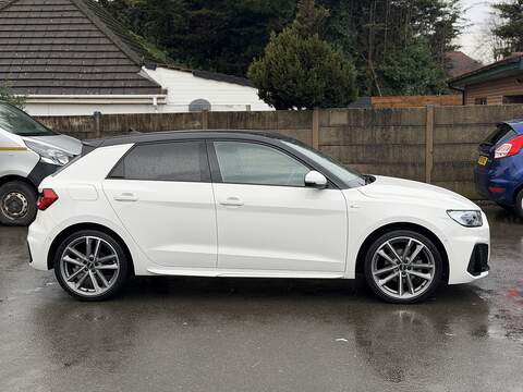 Audi A1 1.0 TFSI 30 Vorsprung Sportback 5dr Petrol S Tronic Euro 6 (s/s) (110 ps) - U2323