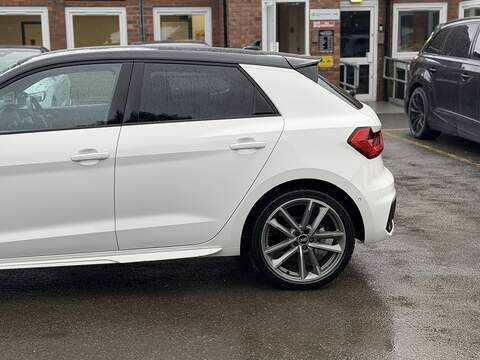 Audi A1 1.0 TFSI 30 Vorsprung Sportback 5dr Petrol S Tronic Euro 6 (s/s) (110 ps) - U2323