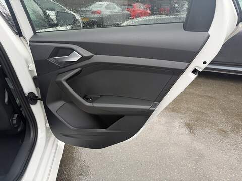 Audi A1 1.0 TFSI 30 Vorsprung Sportback 5dr Petrol S Tronic Euro 6 (s/s) (110 ps) - U2323