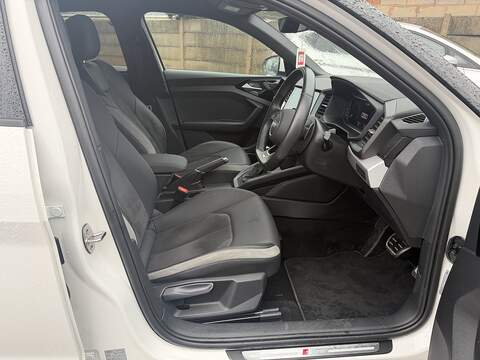 Audi A1 1.0 TFSI 30 Vorsprung Sportback 5dr Petrol S Tronic Euro 6 (s/s) (110 ps) - U2323