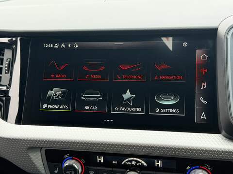 Audi A1 1.0 TFSI 30 Vorsprung Sportback 5dr Petrol S Tronic Euro 6 (s/s) (110 ps) - U2323