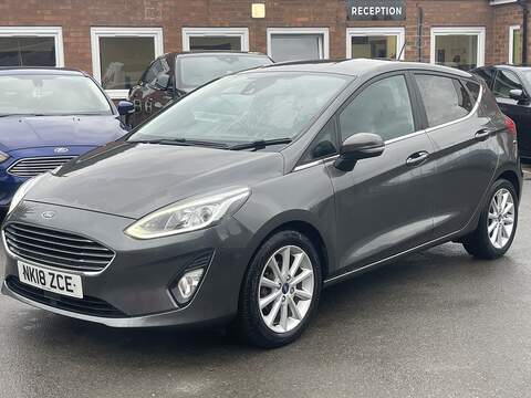 Ford Fiesta 1.0T EcoBoost Titanium Hatchback 5dr Petrol Auto Euro 6 (s/s) (100 ps) - U2324