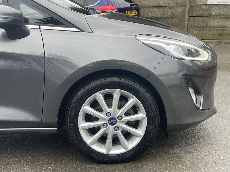 Ford Fiesta 1.0T EcoBoost Titanium Hatchback 5dr Petrol Auto Euro 6 (s/s) (100 ps) - U2324