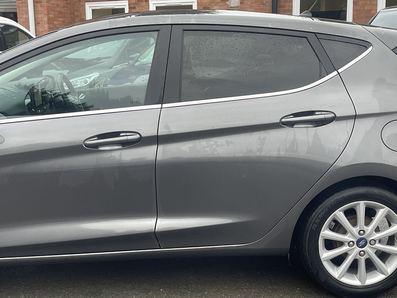 Ford Fiesta 1.0T EcoBoost Titanium Hatchback 5dr Petrol Auto Euro 6 (s/s) (100 ps) - U2324