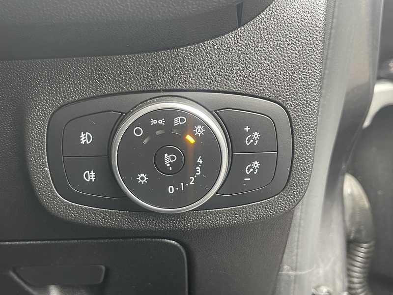 Ford Fiesta 1.0T EcoBoost Titanium Hatchback 5dr Petrol Auto Euro 6 (s/s) (100 ps) - U2324