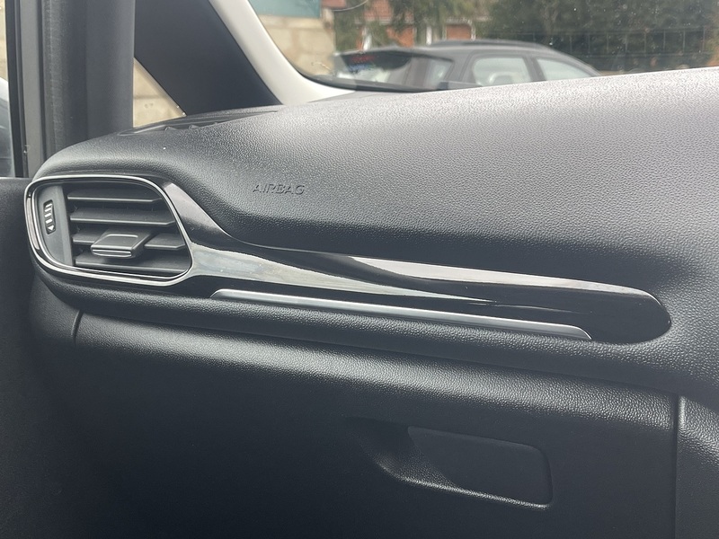 Ford Fiesta 1.0T EcoBoost Titanium Hatchback 5dr Petrol Auto Euro 6 (s/s) (100 ps) - U2324