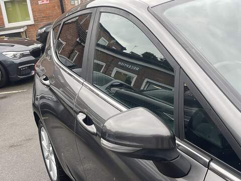 Ford Fiesta 1.0T EcoBoost Titanium Hatchback 5dr Petrol Auto Euro 6 (s/s) (100 ps) - U2324