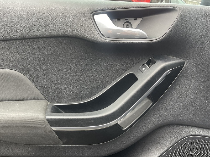 Ford Fiesta 1.0T EcoBoost Titanium Hatchback 5dr Petrol Auto Euro 6 (s/s) (100 ps) - U2324