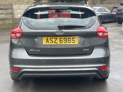 Ford Focus 1.0T EcoBoost ST-Line Hatchback 5dr Petrol Auto Euro 6 (s/s) (125 ps) - U2325