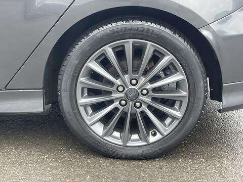 Ford Focus 1.0T EcoBoost ST-Line Hatchback 5dr Petrol Auto Euro 6 (s/s) (125 ps) - U2325