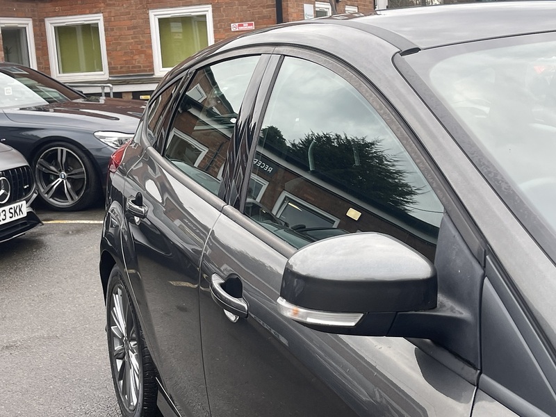 Ford Focus 1.0T EcoBoost ST-Line Hatchback 5dr Petrol Auto Euro 6 (s/s) (125 ps) - U2325