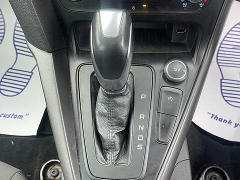 Ford Focus 1.0T EcoBoost ST-Line Hatchback 5dr Petrol Auto Euro 6 (s/s) (125 ps) - U2325