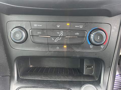 Ford Focus 1.0T EcoBoost ST-Line Hatchback 5dr Petrol Auto Euro 6 (s/s) (125 ps) - U2325