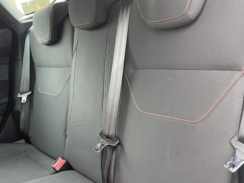 Ford Focus 1.0T EcoBoost ST-Line Hatchback 5dr Petrol Auto Euro 6 (s/s) (125 ps) - U2325