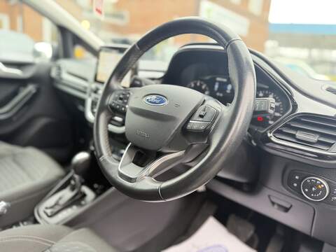 Ford Fiesta 1.0T EcoBoost Titanium Hatchback 5dr Petrol Auto Euro 6 (s/s) (100 ps) - U2329