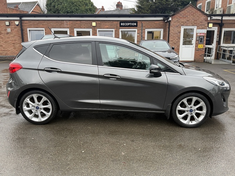 Ford Fiesta 1.0T EcoBoost Titanium Hatchback 5dr Petrol Auto Euro 6 (s/s) (100 ps) - U2329
