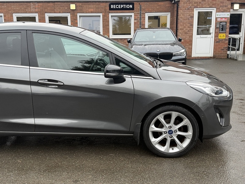 Ford Fiesta 1.0T EcoBoost Titanium Hatchback 5dr Petrol Auto Euro 6 (s/s) (100 ps) - U2329