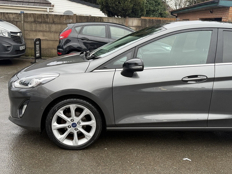 Ford Fiesta 1.0T EcoBoost Titanium Hatchback 5dr Petrol Auto Euro 6 (s/s) (100 ps) - U2329