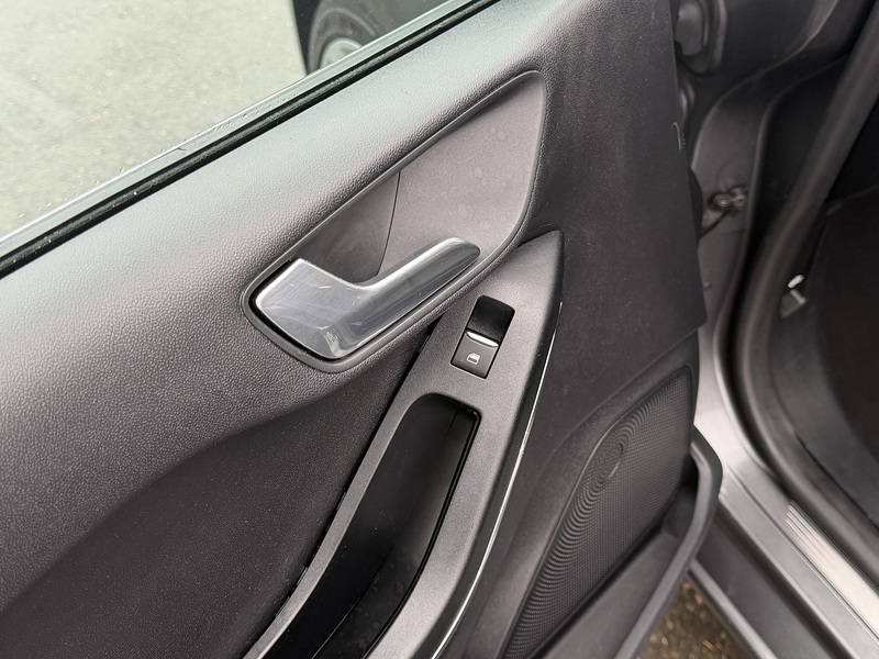 Ford Fiesta 1.0T EcoBoost Titanium Hatchback 5dr Petrol Auto Euro 6 (s/s) (100 ps) - U2329