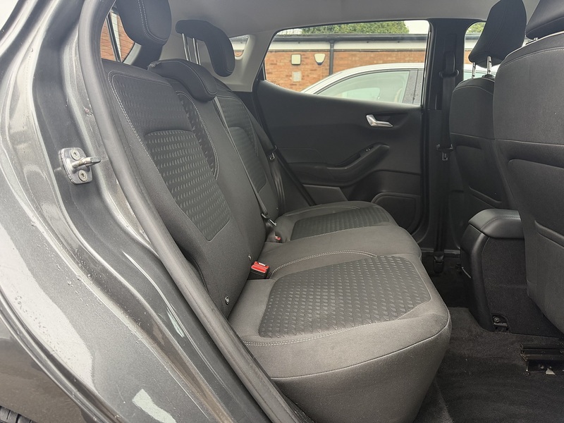 Ford Fiesta 1.0T EcoBoost Titanium Hatchback 5dr Petrol Auto Euro 6 (s/s) (100 ps) - U2329