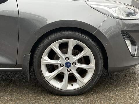 Ford Fiesta 1.0T EcoBoost Titanium Hatchback 5dr Petrol Auto Euro 6 (s/s) (100 ps) - U2329