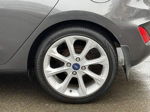 Ford Fiesta 1.0T EcoBoost Titanium Hatchback 5dr Petrol Auto Euro 6 (s/s) (100 ps) - U2329
