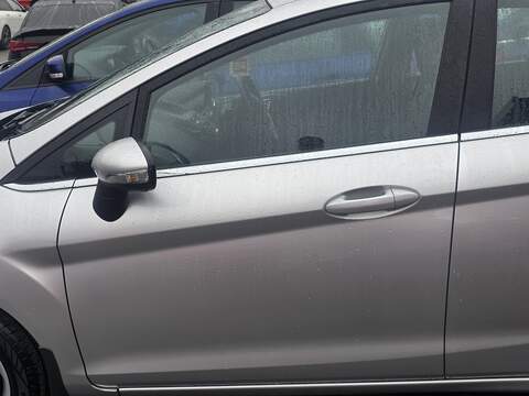 Ford Fiesta 1.0T EcoBoost Zetec Hatchback 5dr Petrol Powershift Euro 5 (100 ps) - U2330