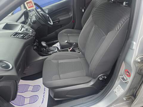 Ford Fiesta 1.0T EcoBoost Zetec Hatchback 5dr Petrol Powershift Euro 5 (100 ps) - U2330