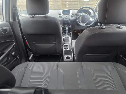 Ford Fiesta 1.0T EcoBoost Zetec Hatchback 5dr Petrol Powershift Euro 5 (100 ps) - U2330
