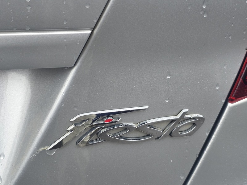 Ford Fiesta 1.0T EcoBoost Zetec Hatchback 5dr Petrol Powershift Euro 5 (100 ps) - U2330