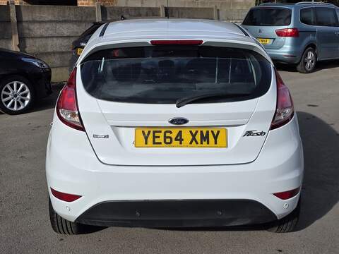 Ford Fiesta 1.0T EcoBoost Zetec Hatchback 5dr Petrol Powershift Euro 5 (100 ps) - U2331