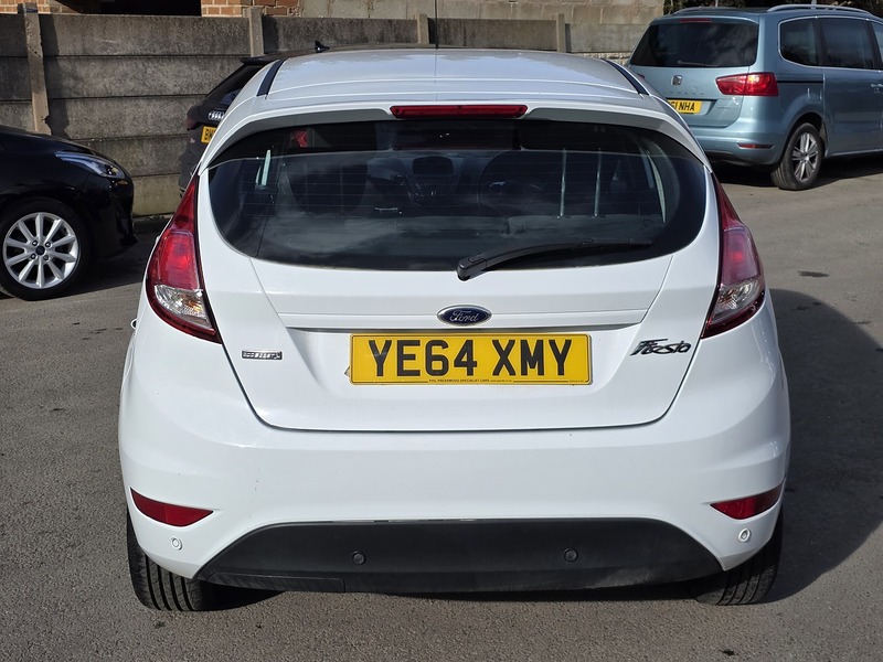 Ford Fiesta 1.0T EcoBoost Zetec Hatchback 5dr Petrol Powershift Euro 5 (100 ps) - U2331