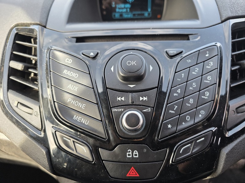 Ford Fiesta 1.0T EcoBoost Zetec Hatchback 5dr Petrol Powershift Euro 5 (100 ps) - U2331