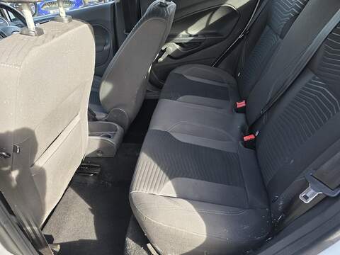 Ford Fiesta 1.0T EcoBoost Zetec Hatchback 5dr Petrol Powershift Euro 5 (100 ps) - U2331