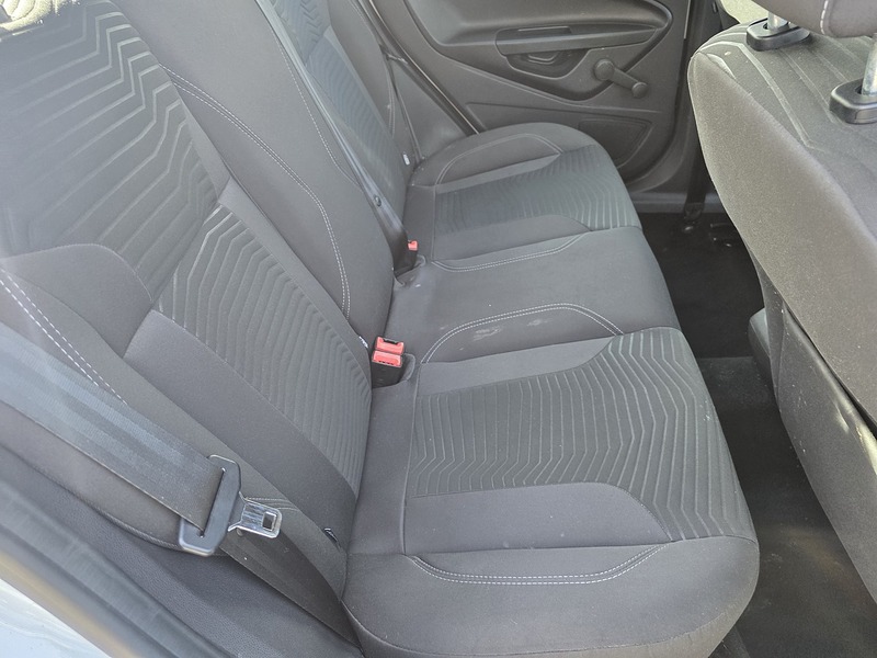 Ford Fiesta 1.0T EcoBoost Zetec Hatchback 5dr Petrol Powershift Euro 5 (100 ps) - U2331