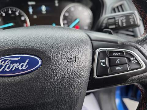 Ford EcoSport 1.0T EcoBoost ST-Line SUV 5dr Petrol Auto Euro 6 (s/s) (125 ps) - U2332