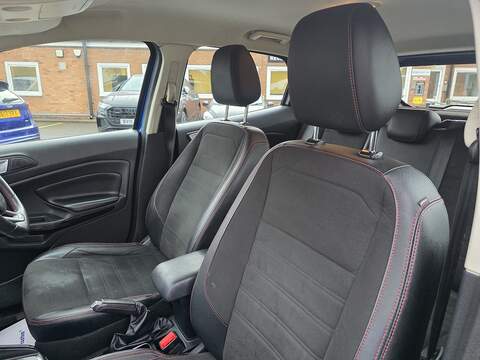 Ford EcoSport 1.0T EcoBoost ST-Line SUV 5dr Petrol Auto Euro 6 (s/s) (125 ps) - U2332