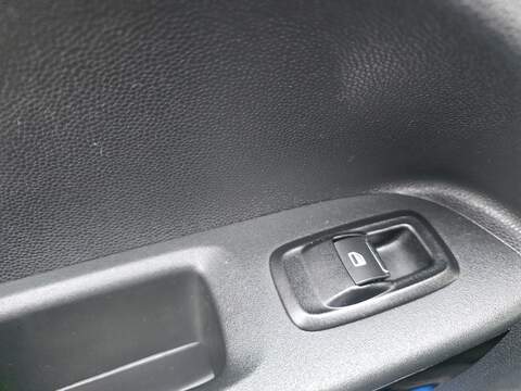 Ford EcoSport 1.0T EcoBoost ST-Line SUV 5dr Petrol Auto Euro 6 (s/s) (125 ps) - U2332