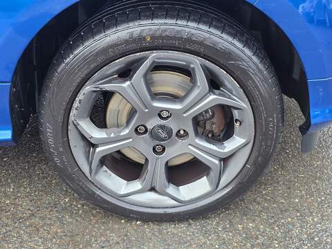 Ford EcoSport 1.0T EcoBoost ST-Line SUV 5dr Petrol Auto Euro 6 (s/s) (125 ps) - U2332