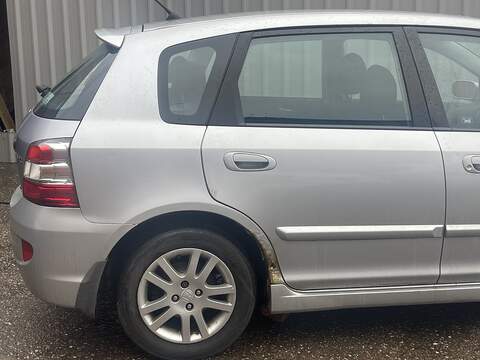 Honda Civic 1.6 i-VTEC SE Hatchback 5dr Petrol Manual (157 g/km, 108 bhp) - U2333