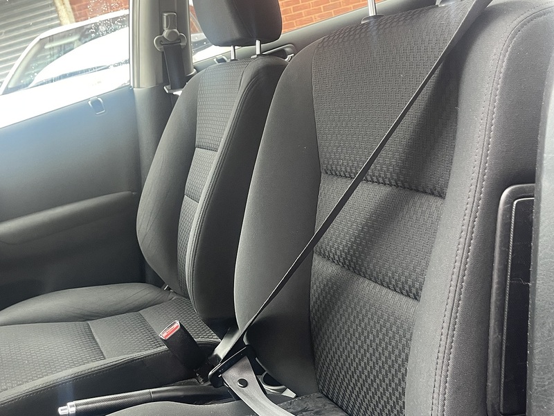 Honda Civic 1.6 i-VTEC SE Hatchback 5dr Petrol Manual (157 g/km, 108 bhp) - U2333