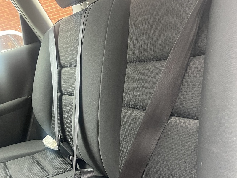 Honda Civic 1.6 i-VTEC SE Hatchback 5dr Petrol Manual (157 g/km, 108 bhp) - U2333