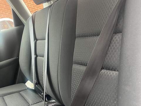 Honda Civic 1.6 i-VTEC SE Hatchback 5dr Petrol Manual (157 g/km, 108 bhp) - U2333