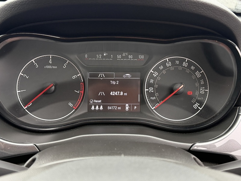 Vauxhall Corsa 1.4i ecoTEC Design Hatchback 5dr Petrol Easytronic Euro 6 (s/s) (90 ps) - U2335