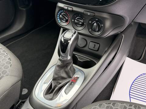 Vauxhall Corsa 1.4i ecoTEC Design Hatchback 5dr Petrol Easytronic Euro 6 (s/s) (90 ps) - U2335